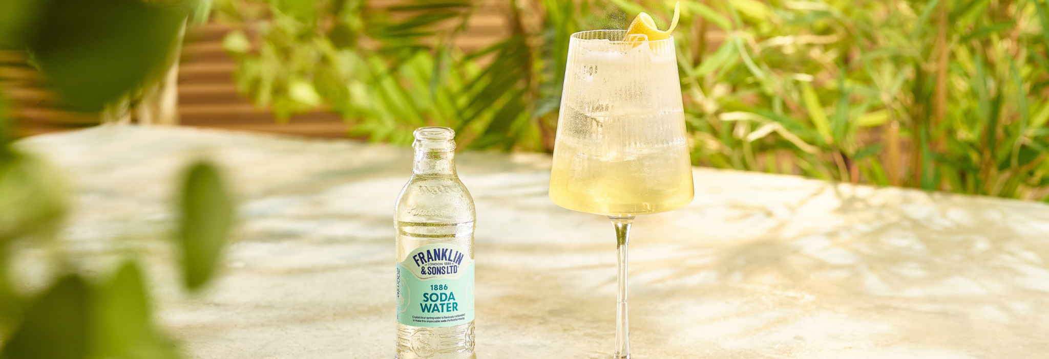 Elderflower Spritz cocktail made with Franklin & Sons 1886 Soda Water | Franklin & Sons